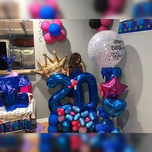 Meet your Posher, Becky